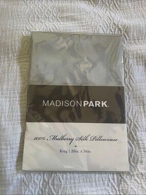 Madison Park Silver Mulberry Silk Pillowcase - King